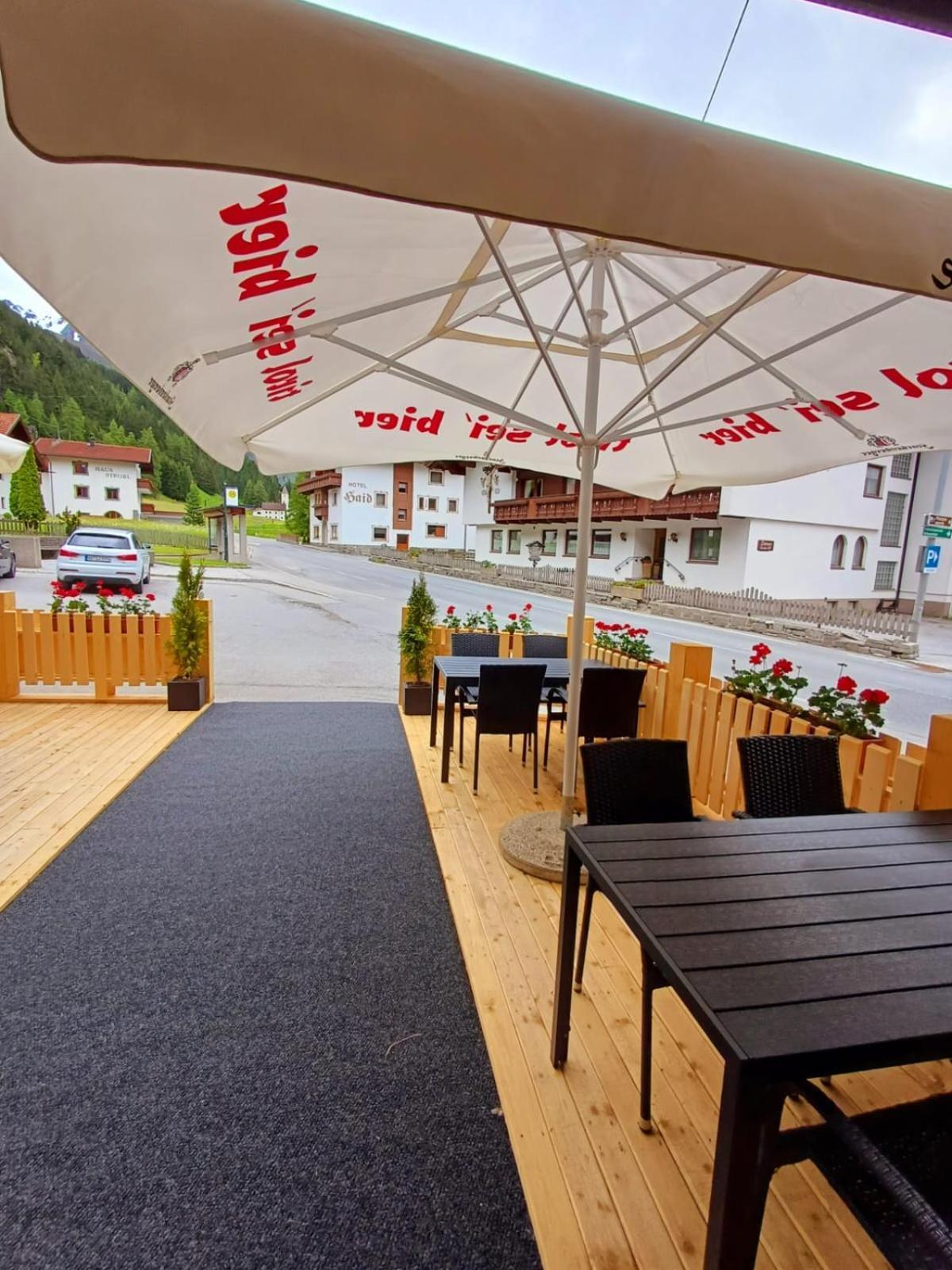 Hotel Restaurant Liesele Sonne Sankt Leonhard im Pitztal Exterior foto